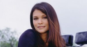 Nia Peeples Net Worth